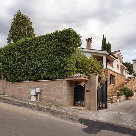 Villa Serapide B&B Тиволи Экстерьер фото