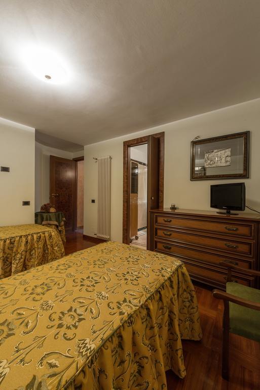 Villa Serapide B&B Тиволи Экстерьер фото